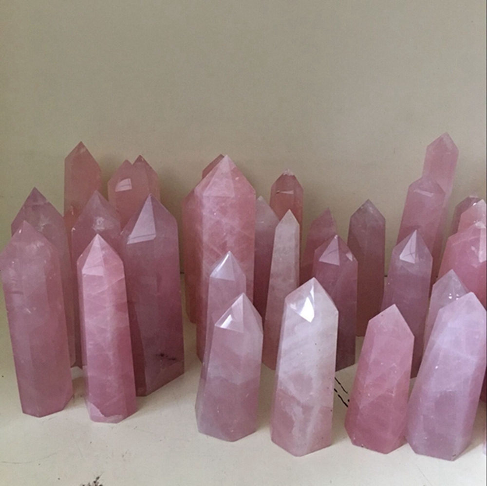 Růžový přírodní krystal 7-8cm