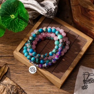 Japa Mala - mantrový náhrdelník z přírodních kamenů