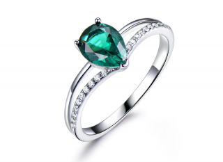 Smaragdový prsten Aiša se zirkony AAA, 925/1000  